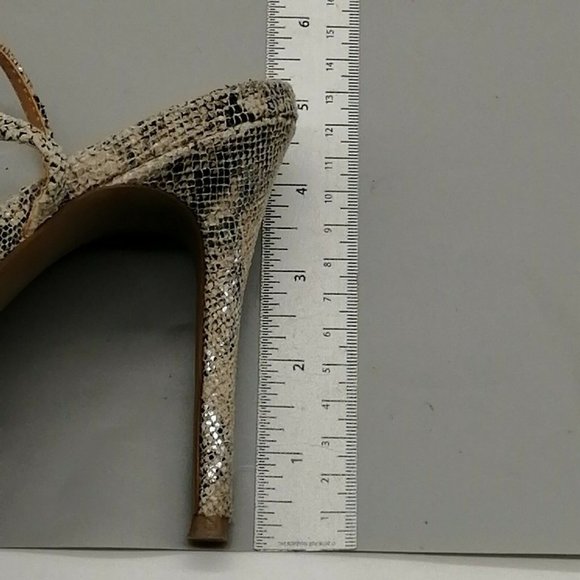 Express Womens High Heel Ankle Strap Sandal Cushioned Multicolor Snakeskin 9 - Picture 7 of 10